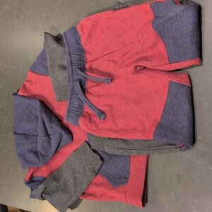 NWOT Cat & Jack Red and Gray Kids Jogger Set- 4T